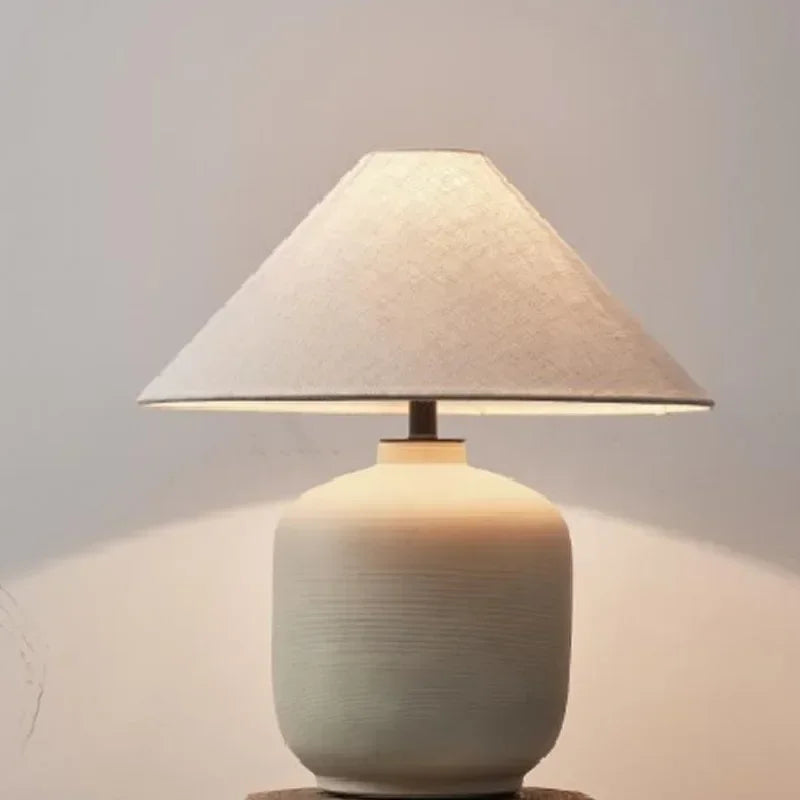 Ceramic Table Lamps for Bedroom Decoration Home Night Stand Lighting Fixtures LED Lights Fabric Lampshade Pottery Jar Design